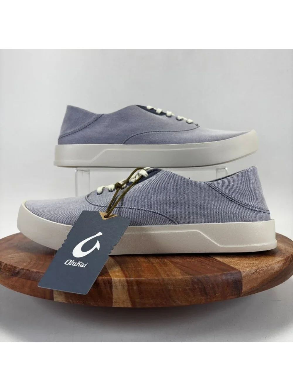 Olukai Mens Size 11 Tradewind Sneakers Blue Casual Canvas Lightweight Shoes NWT